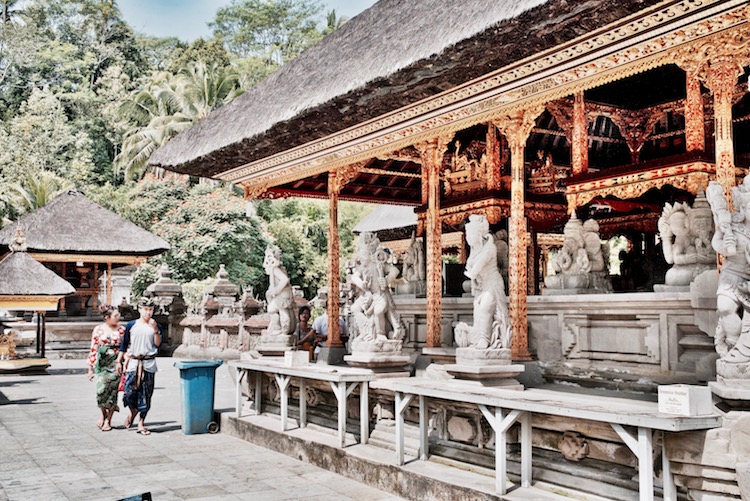 Bali, Bali atrakcje, Bali co zobaczyć, Bali Indonezja, Indonezja świątynie, świątynie Bali, Ubud Bali, Bali Tirta Empul, Bali Goa Gajah Ulun Danu Beratan Uluwatu Temple Tanah Lot