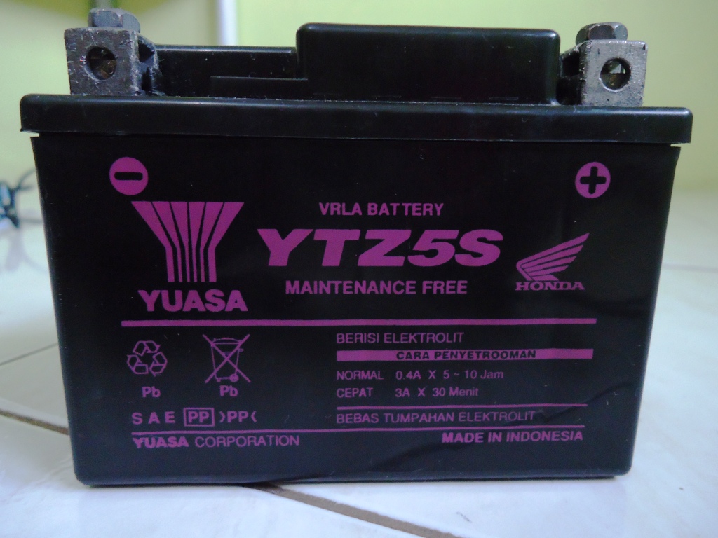Deep Cycle Marine Battery Charger >> Battery Lead ACID, Battery MF Simple charger for ACCU ... Deep Cycle Marine Battery Charger >> Battery Lead ACID, Battery MF Simple charger for ACCU ...