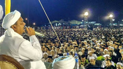 Hasil carian imej untuk Majelis Ulama Indonesia (MUI) meminta pada kepolisian bersabar dan menghormati Habib Rizieq