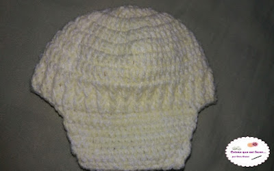 Chapeuzinho de crochê para recém nascido Chapeuzinho de crochê para recém nascido