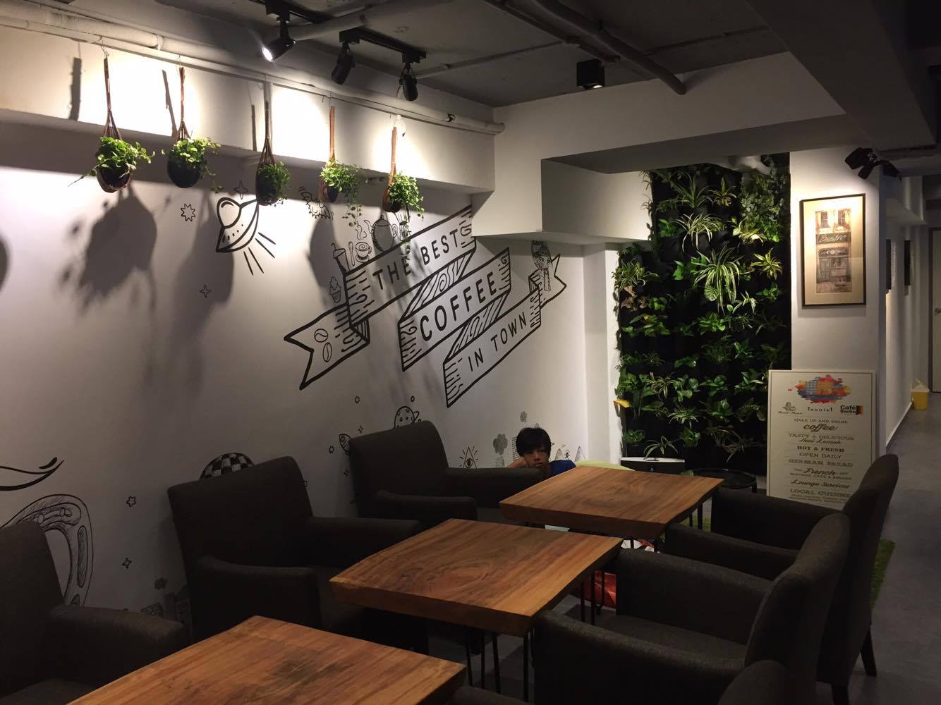 Taiichi Café Menggabungkan Makanan dari Chez Leoniel 