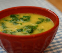 Sopa de Batata, Alho-Poró e Espinafre Sopa de Batata, Alho-Poró e Espinafre (vegana)