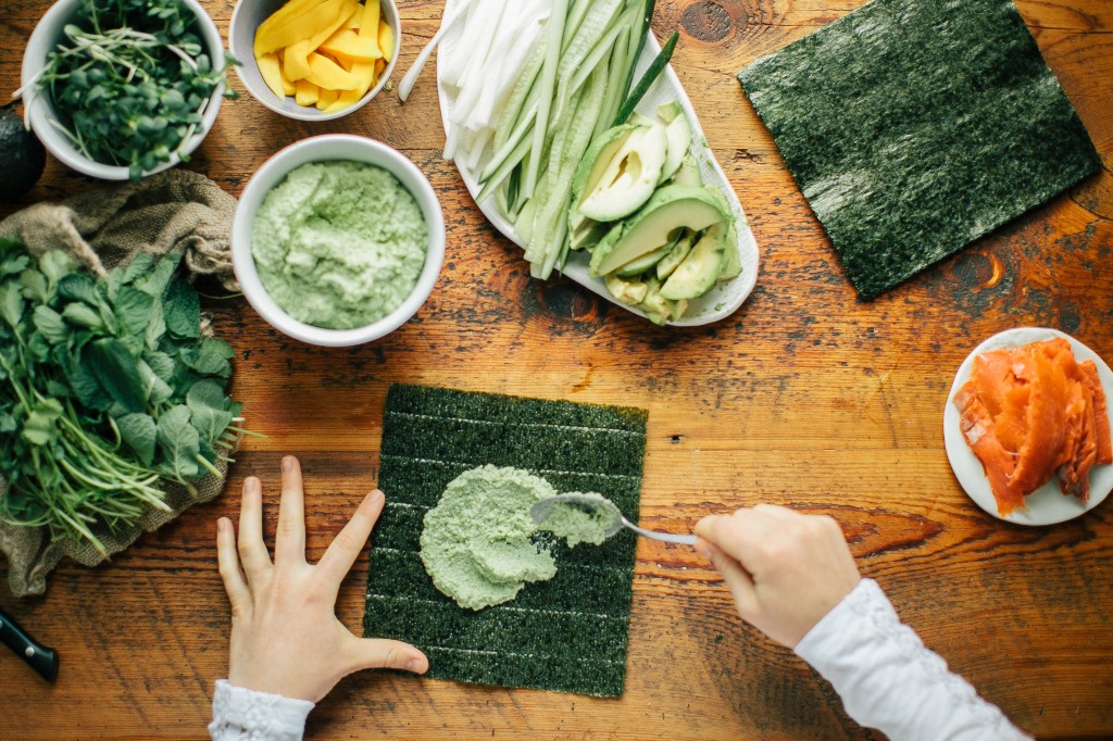 Wasabi Seaweed Roasted Snacks with Healthy Nutrition Fresh Seaweed