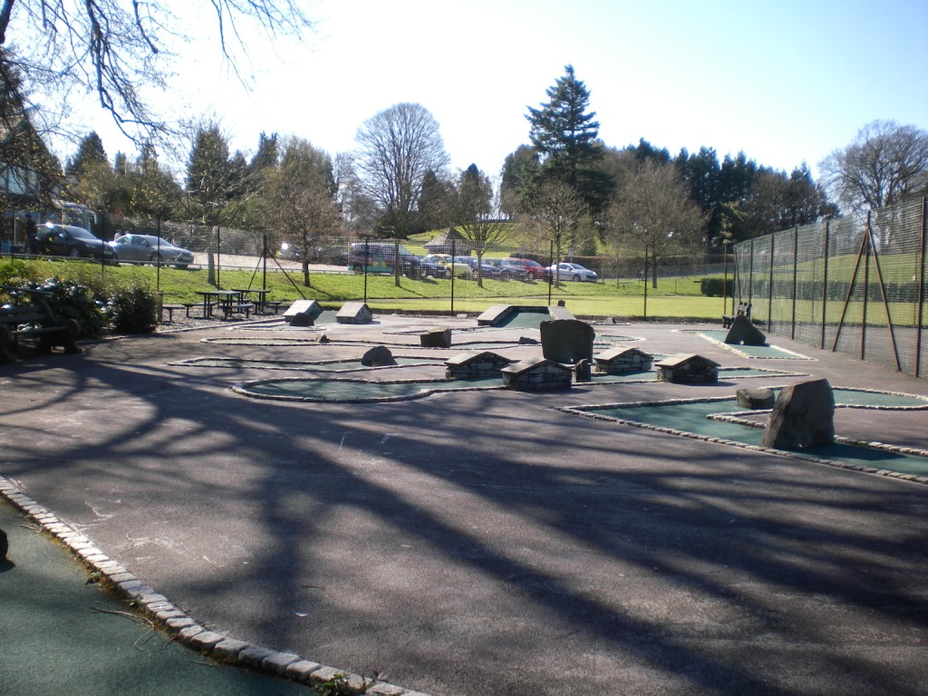 The Ham and Egger Files Minigolf courses at The Glebe in Bownesson