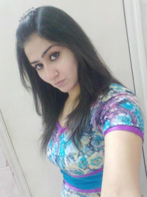 Sexy Desi Punjaban Girl Hd Wallpapers Sexy Hollywood And Bollywood Hot Girls Wallpapers