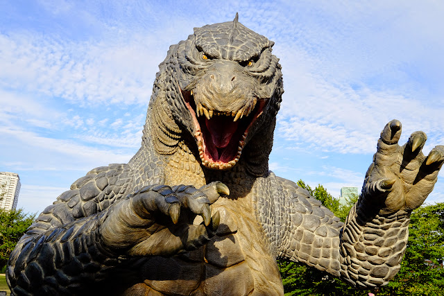 estatua de Godzilla de Midtown en Roppongi