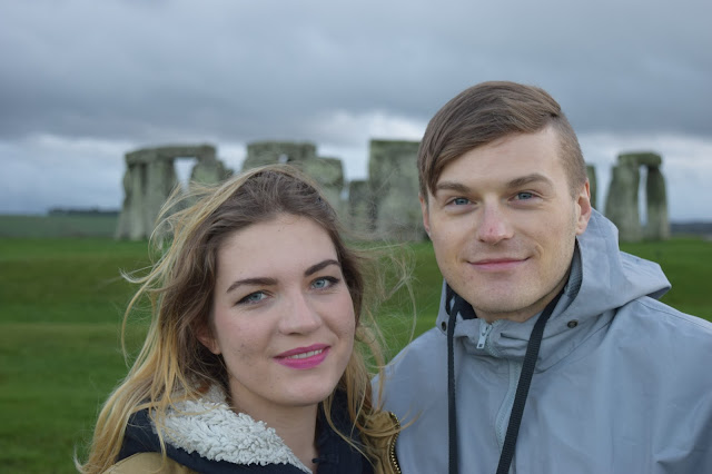 Weasels at Stonhenge stonehenge couple cute