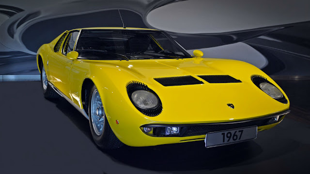 Lamborghini Miura 1960s Italian classic supercar Lamborghini Miura 1960s Italian classic supercar