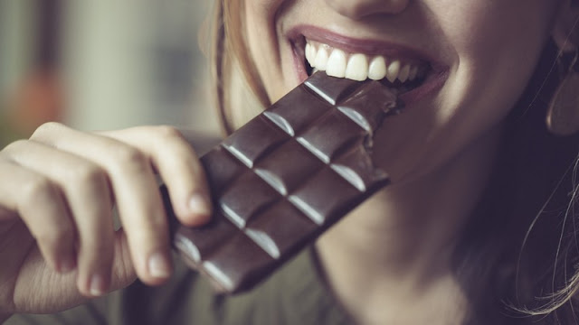 Dark chocolate to lose weight