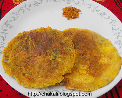 easy breakfast recipes, dhirde, besanche dhirde, ghavan, breakfast