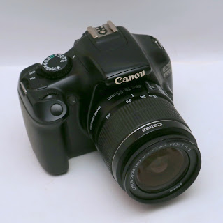 Kamera DSLR Canon EOS 1100D Bekas 