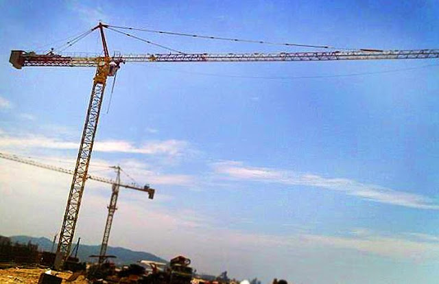 Rental Tower Crane Yang Berkualitas Dari Reycom Rental Tower Crane Yang Berkualitas Dari Reycom