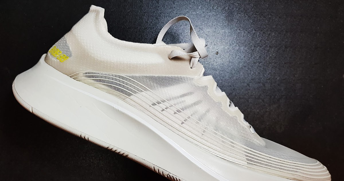 zoom fly flyknit vs pegasus 35