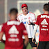 Dorival Júnior cita Diego Alves e exalta união do grupo do Flamengo