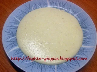 Τα φαγητά της γιαγιάς - Παραδοσιακή κρέμα αμυγδάλου