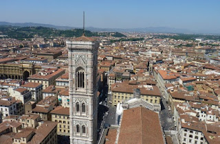 Piazza dei Duomo desde la cúpula de Brunelleschi. Piazza dei Duomo desde la cúpula de Brunelleschi.