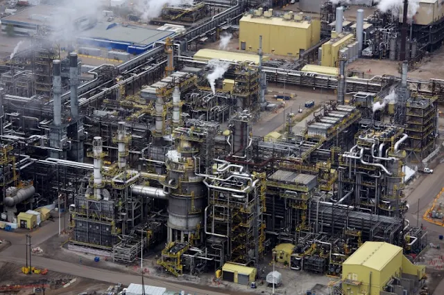 SPECIAL REPORT | Innovators Toil to Revive Canada Oil Sands as Majors Exit