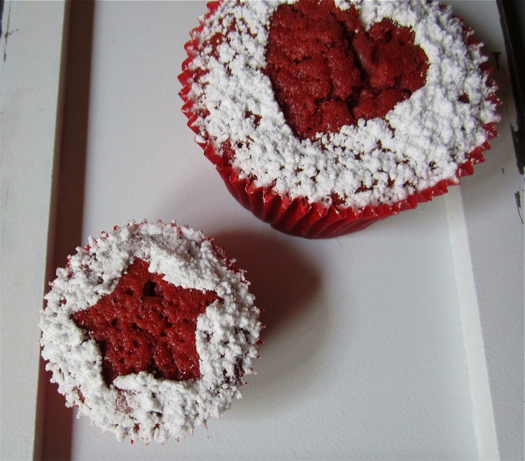 Red Velvet Muffins 2