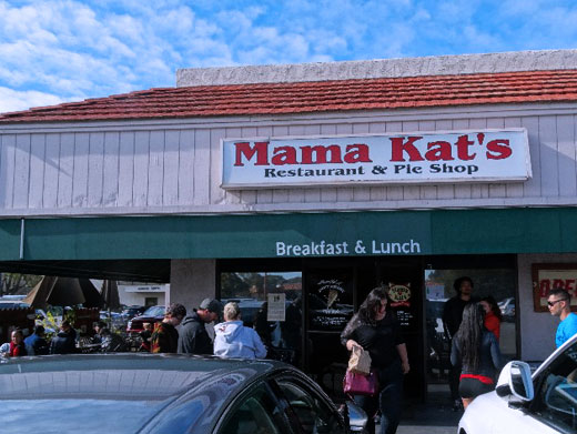 Mama Kat's Restaurant-Great Food in a Fun Atmosphere - Photo and Review by Stacey Kuhns