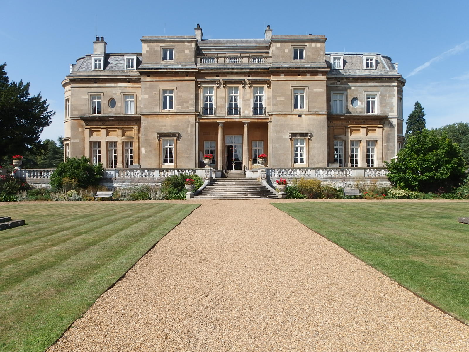 A Taste of the Good Life Revisited Luton Hoo