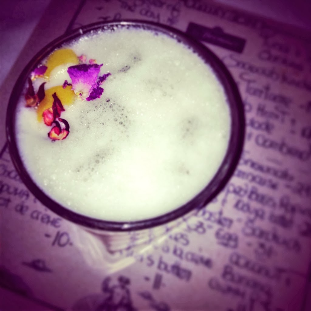 The LadyGirls' Table Homemade Tonic Water (with no quinine)