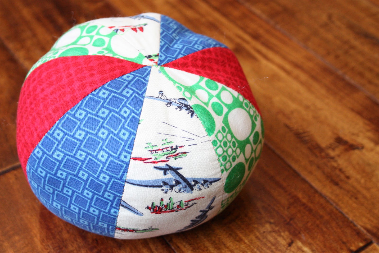 MOM Fabric Beach Ball
