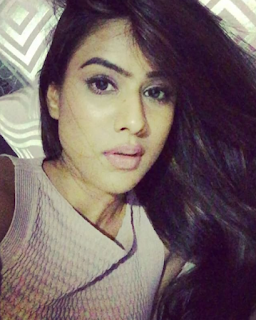 Foto Nia Sharma Terbaru Foto Nia Sharma Terbaru
