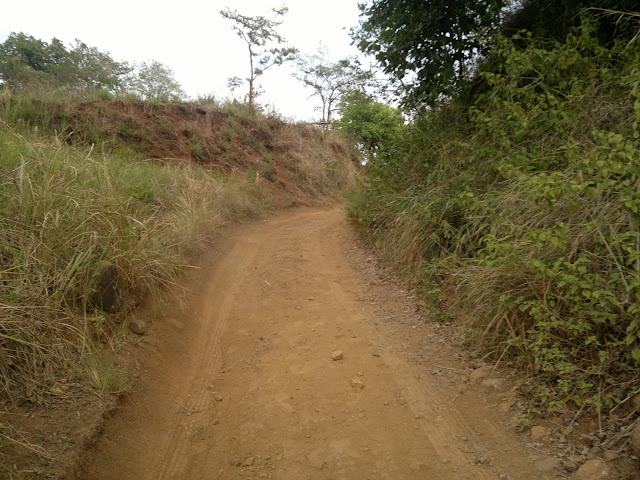 Rough road to Canding River Canding River rough road