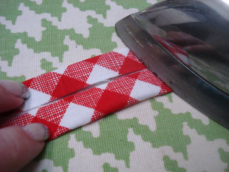 Bee In My Mini Design Board Tutorial...Part 2