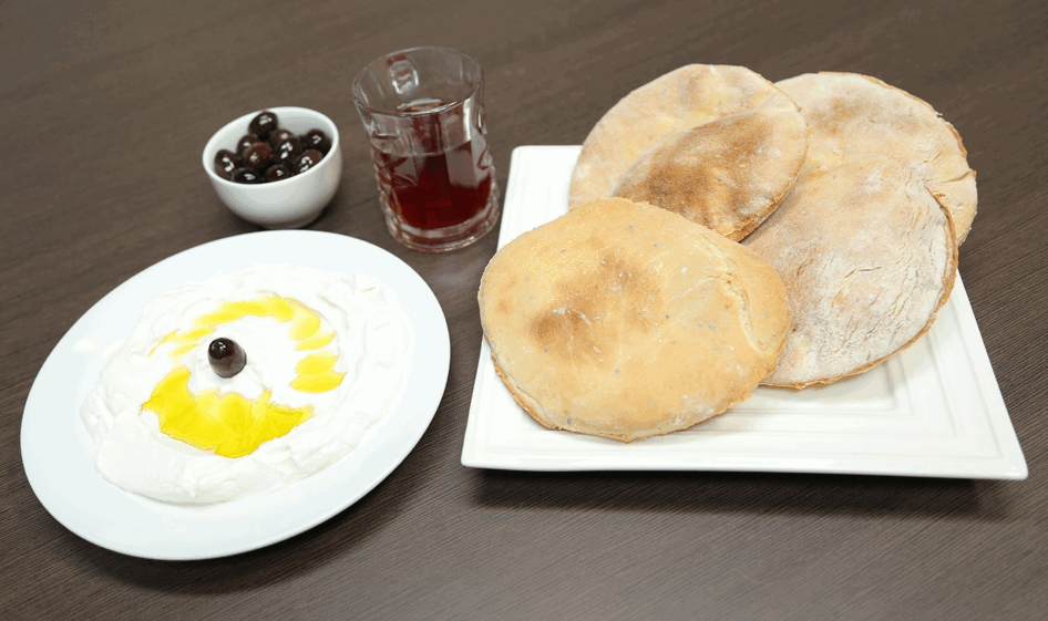 طريقة عمل الخبز الشعبي الأردني