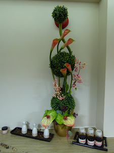 Lynette & U: Handmade Sola Flower Arrangements for Sale.
