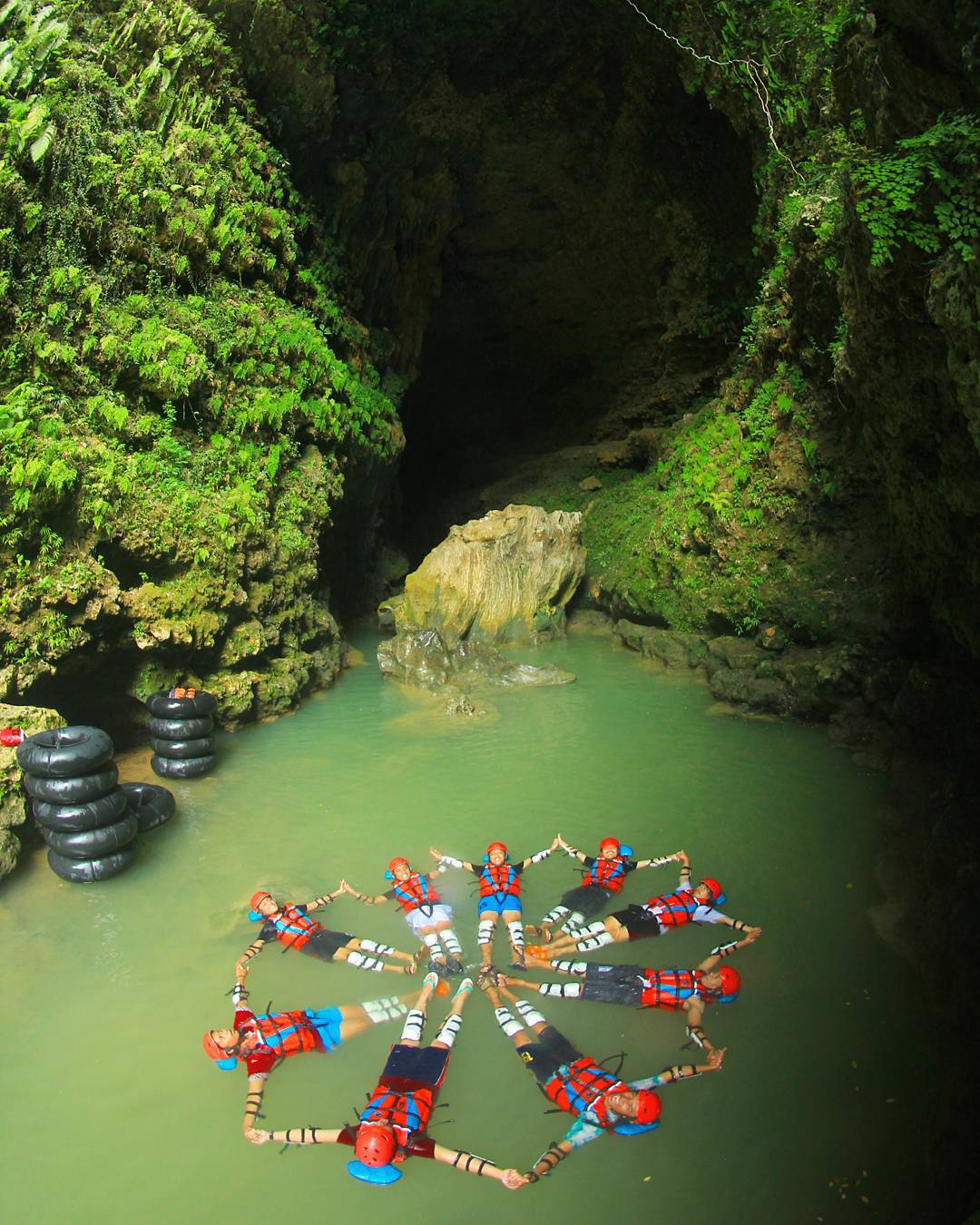 Kalisuci Fascination With Fun Cave Tubing