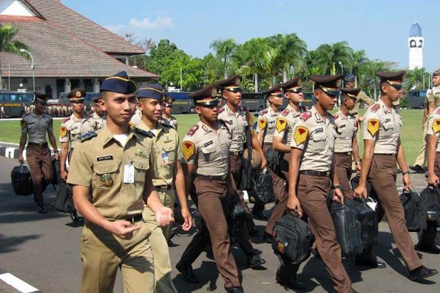 Seragam Praja IPDN Kok Ketatketat Seperti Kekecilan? 7