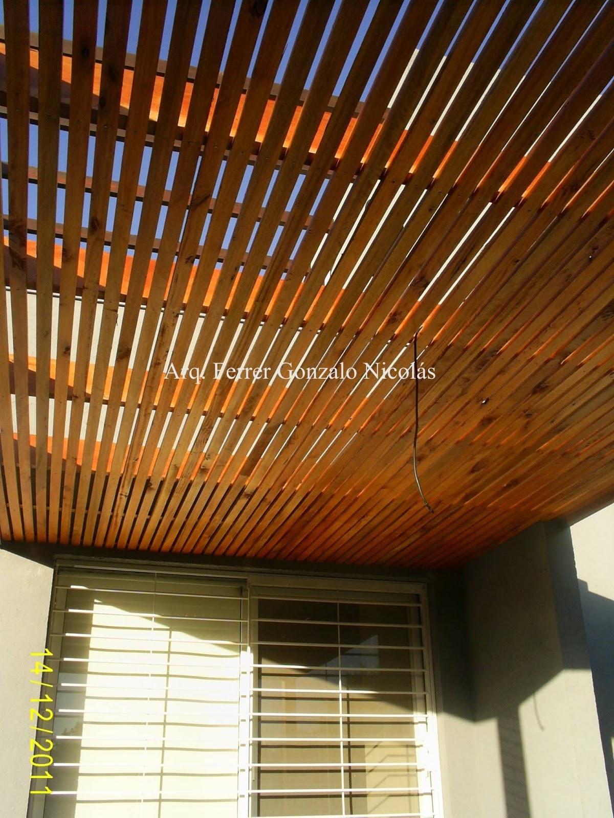 PÉRGOLAS CLÁSICAS DE MADERA CLAPP HOLL CÓRDOBA Clapp Holl® y