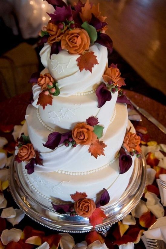 Beautiful Bridal Fall Themed Wedding Cakes