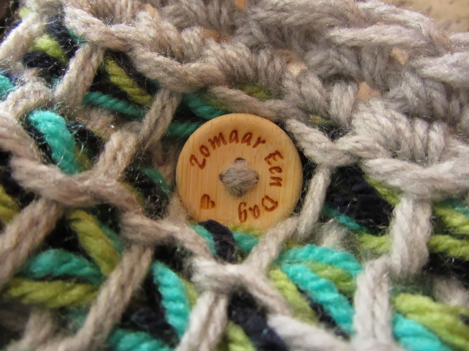 Busy fingers, busy life... Learn to Crochet Tunisian Style Pillow