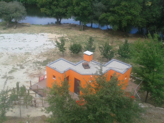 Bar de Apoio á praia Fluvial de Ferreirós do Dão