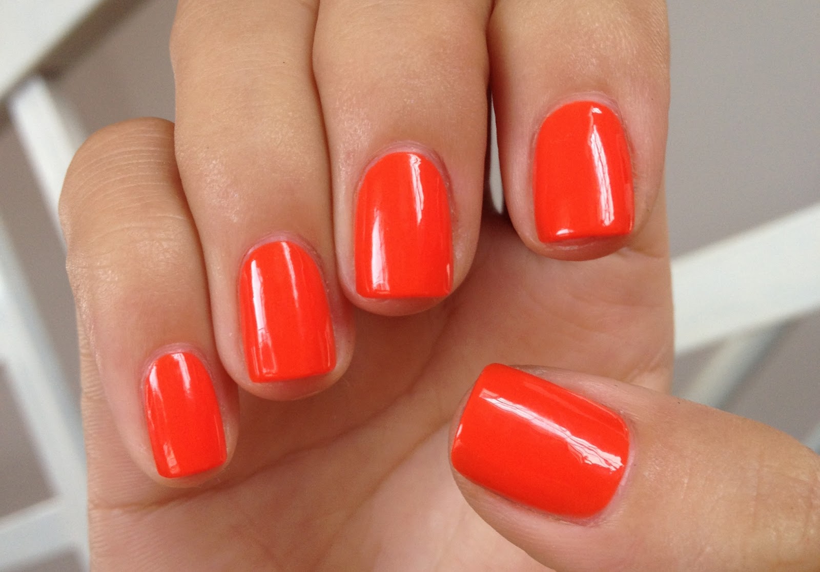 METAL AND MAKEUP How To Achieve A Perfect Manicure + Mani Of The Week 1