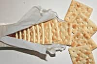 Una confezione di cracker potrebbe essere del tutto inadatta alla dieta estiva