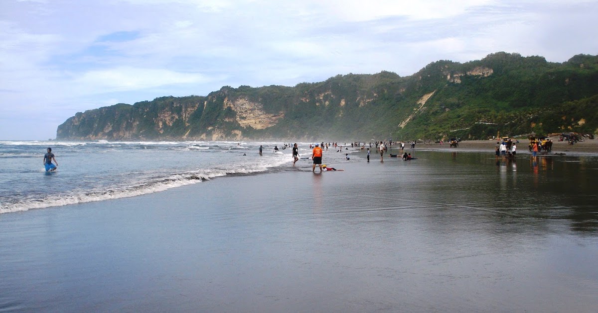 CONTOH TEKS EKSPOSISI PANTAI PARANGTRITIS YOGYAKARTA - Home Business