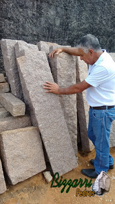 Pedra folheta de granito para degrau de escada de pedra.
