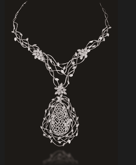Empress Collection By Minawala jewellery beauty fashion neckpiece Empress Collection By Minawala jewellery beauty fashion neckpiece