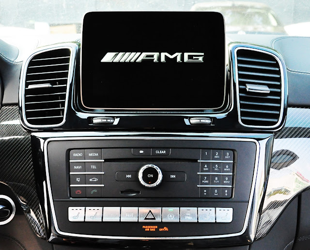Hệ thống giải trí Mercedes AMG GLS 63 4MATIC Mercedes AMG GLS 63 4MATIC trang bị hệ thống giải trí hiện đại