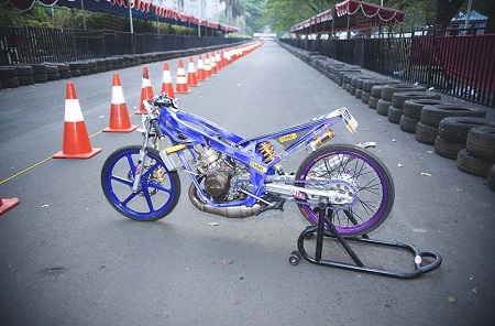 Kawasaki Ninja R150 Terbaru 2018 Modifikasi Drag Ninja R150