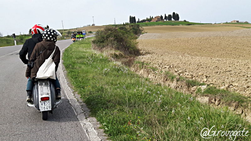 vintage tours vespa toscana