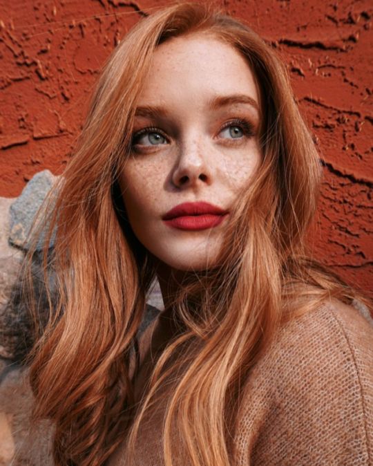 Young Busty Redheads