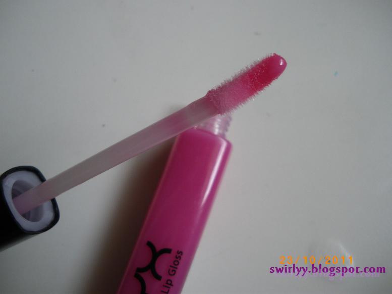 Review and Swatches NYX Lip Glosses (Juicy Pink, Juicy Red, Doll Pink
