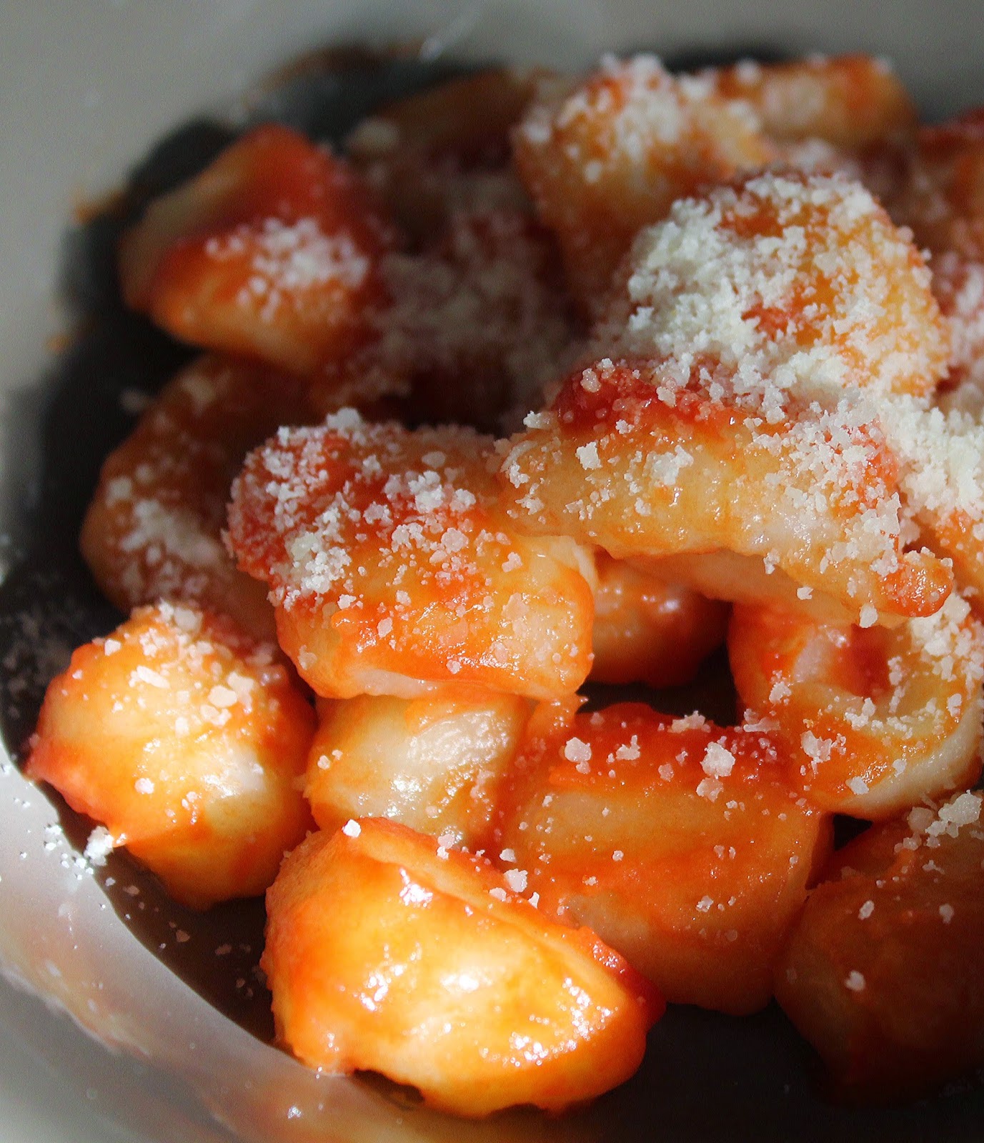 Anna in Casa ricette e non solo Flour gnocchi with tomatoes sauce