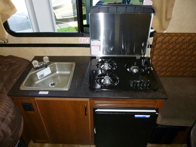 NW RVenture How to set up and fold down a Jayco A Frame!