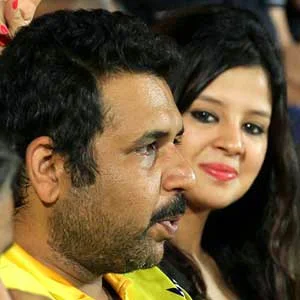 National. Sports, Cricket, IPL 6th Edition, Spot fixing, Dhoni's Wife Sakshi and his friend Vidhu Dhara Sing, Close Friends, Arun Pandey, Dhoni`s manager makes allegations against MPs in sting operation